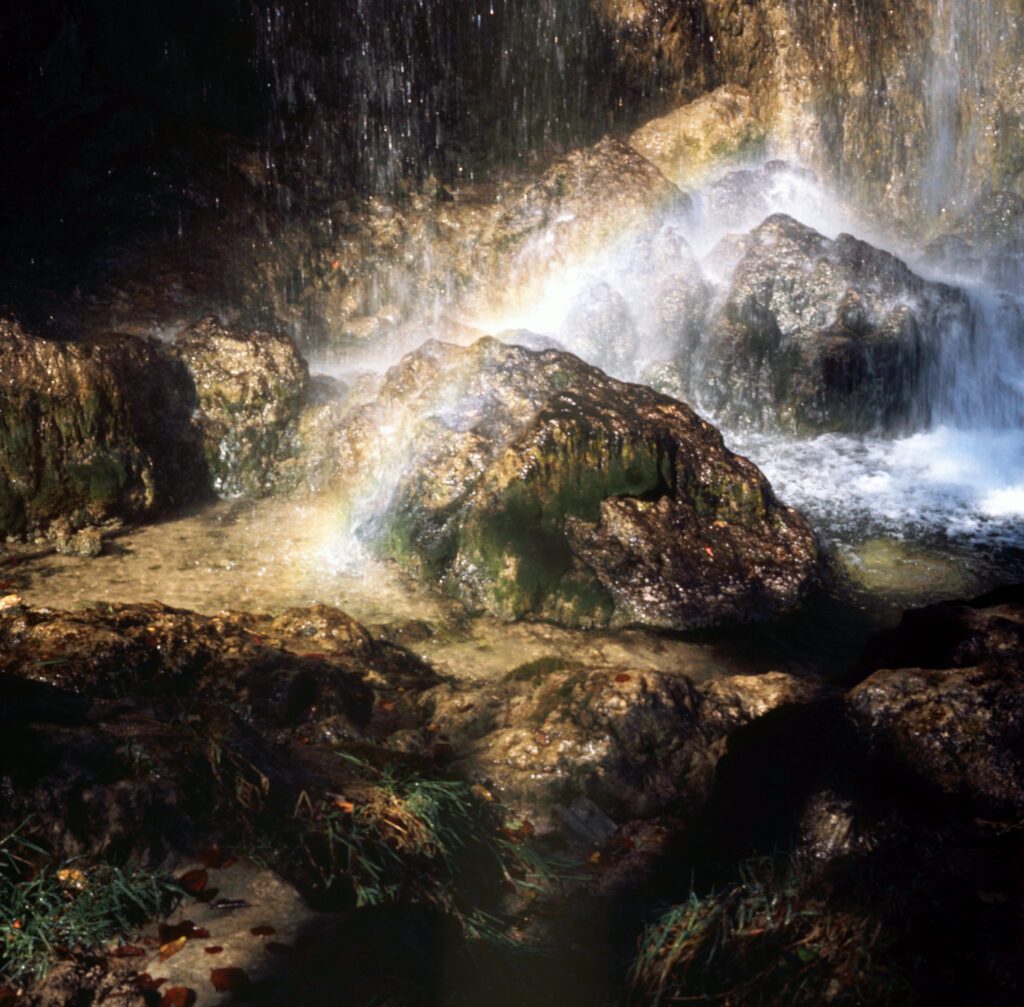 Small rainbow on the rocks