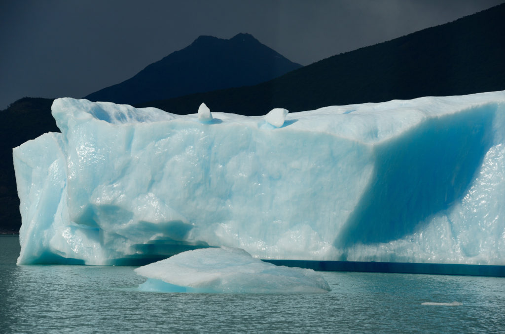 iceberg early morning