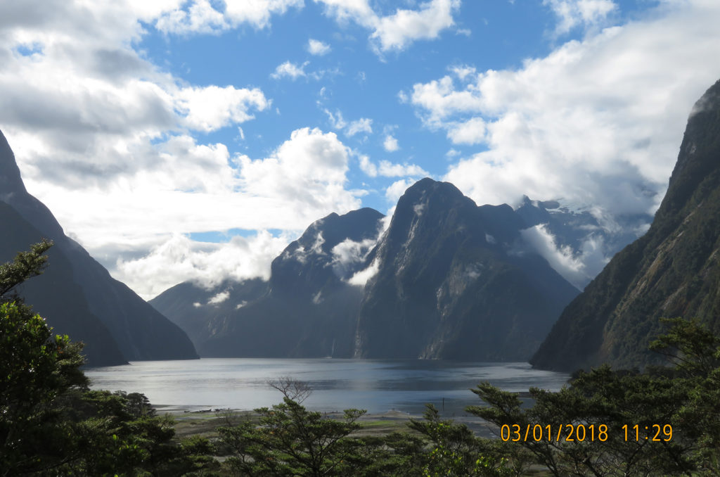 milford sound new zeland