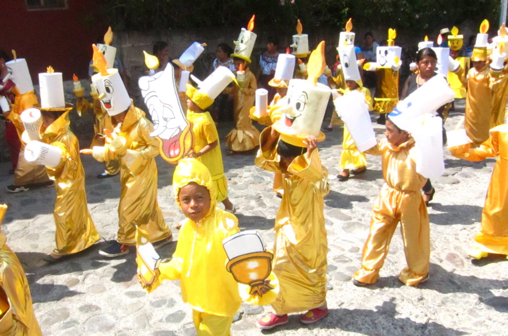 parade-of-school-kids